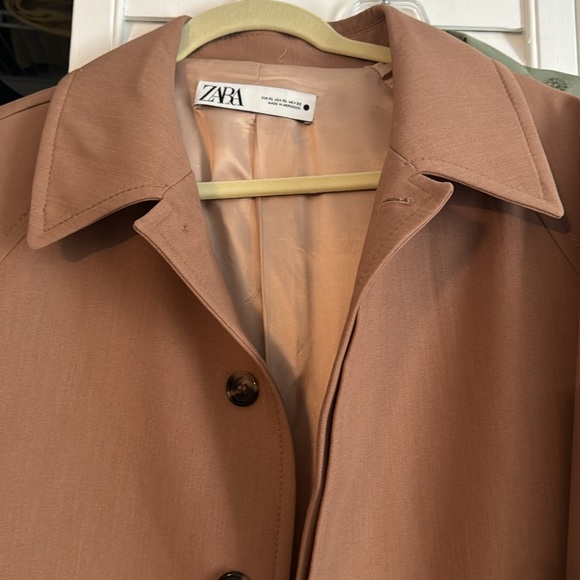 Zara long coat xtra large worn once tan color fully lined. - Picture 4 of 9